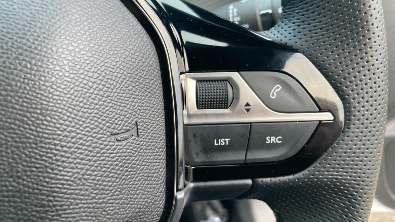 Peugeot 208 1.2 PureTech 100 GT 5dr Petrol Hatchback